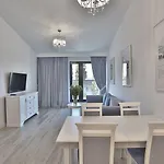 Apartahotel Rajska 3 By Pi