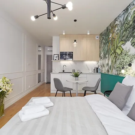 Hotel apartamentowy Rajska 3 By Pi 4*