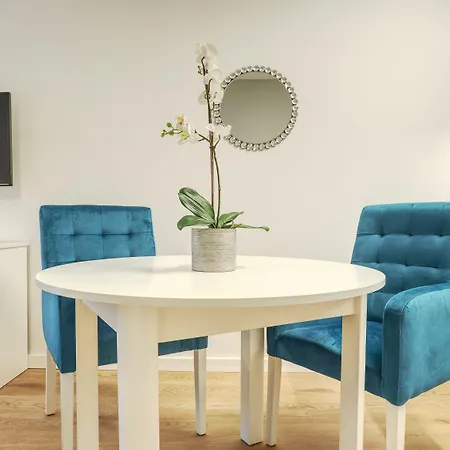 Lejlighedshotel Rajska 3 By Pi 4*