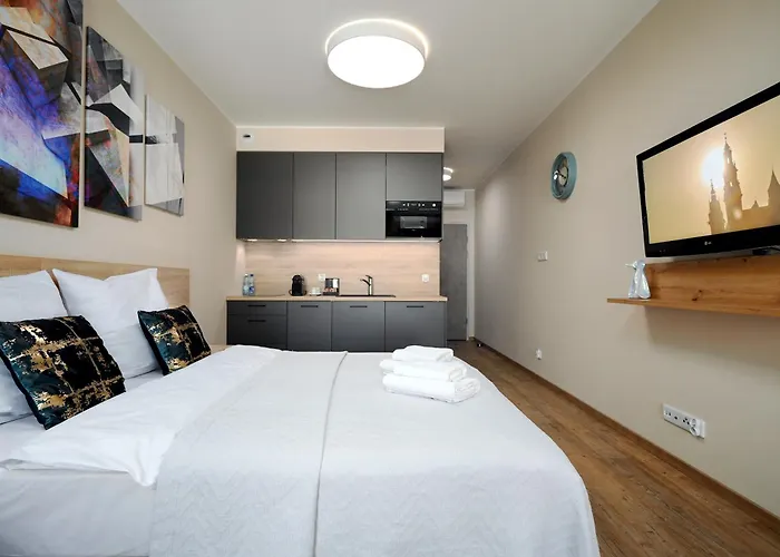 Rajska 3 By Pi Apartahotel