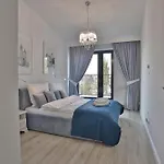 Rajska 3 By Pi Apart-hotel 4*